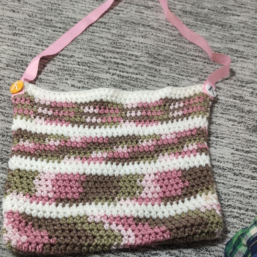 Stylish Crochet Crossbody Bag in Pink, Brown, and White